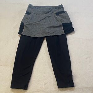 Athleta Kids Gray and Black Skort Leggings size xxs